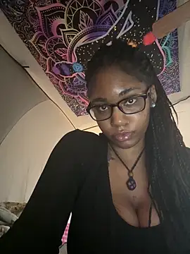 Ebonythroat777 online show from April 7, 2026, 11:37 pm