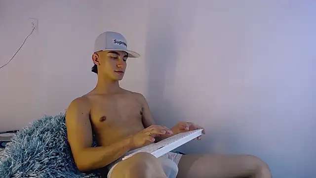 BabyAndy  online show from February 9, 2026, 10:03 pm