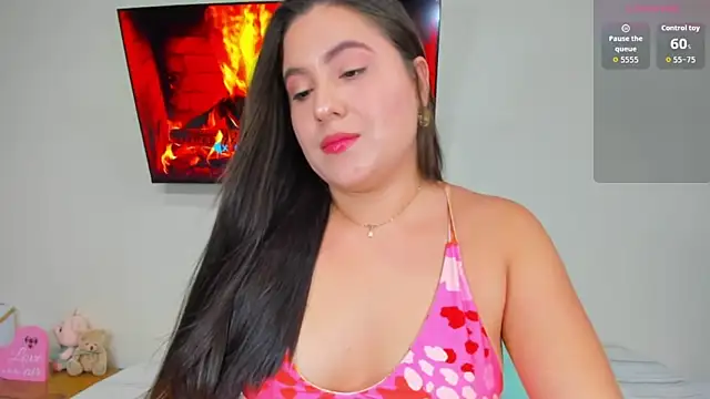 Alessandra 01 online show from July 9, 2026, 1:37 pm