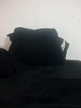 hairyandbigmann online show from February 3, 2026, 2:53 am