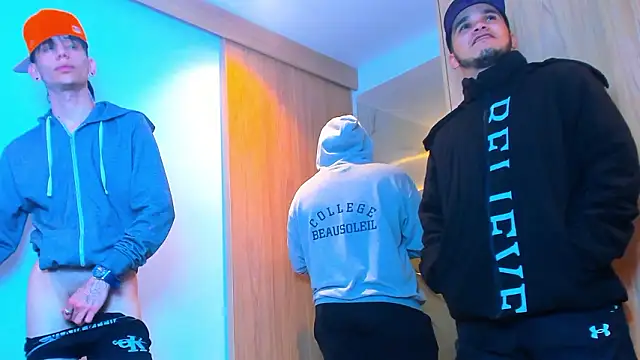 TheBatMansion online show from February 15, 2026, 5:59 am