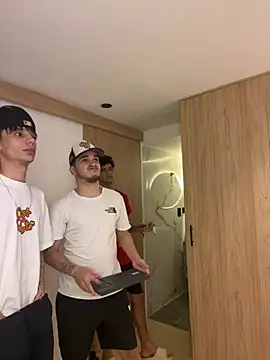 TheBatMansion online show from March 3, 2026, 5:13 am