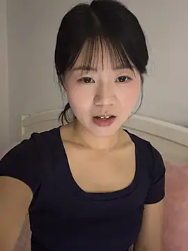 Snapshot of Nana-3 chatting on March 15, 2026, 3:18 pm Nana-3 online show from March 15, 2026, 3:18 pm