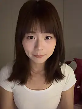 Snapshot of Nana-3 chatting on April 7, 2026, 2:50 pm Nana-3 online show from April 7, 2026, 2:50 pm