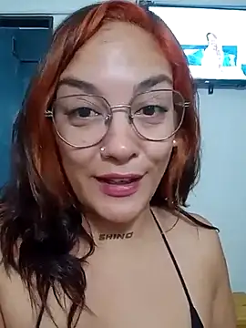 kuramaqueen online show from March 20, 2026, 3:55 am