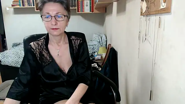 Snapshot of katemodel chatting on September 12, 2025, 6:35 am katemodel online show from September 12, 2025, 6:35 am