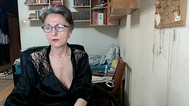 Snapshot of katemodel chatting on September 13, 2025, 6:46 am katemodel online show from September 13, 2025, 6:46 am