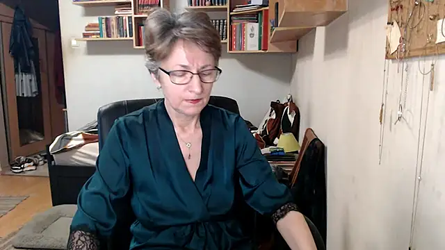 Snapshot of katemodel chatting on September 30, 2025, 7:24 am katemodel online show from September 30, 2025, 7:24 am