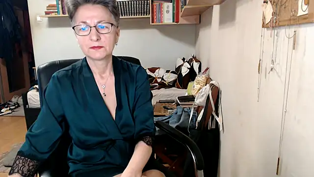 Snapshot of katemodel chatting on October 2, 2025, 5:14 am katemodel online show from October 2, 2025, 5:14 am