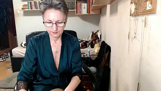 Snapshot of katemodel chatting on October 7, 2025, 6:10 am katemodel online show from October 7, 2025, 6:10 am