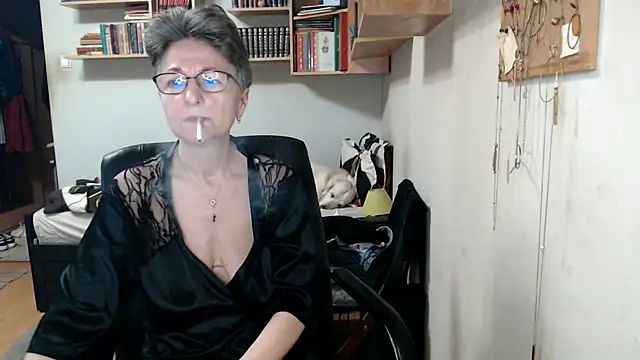 Snapshot of katemodel chatting on October 21, 2025, 7:20 am katemodel online show from October 21, 2025, 7:20 am