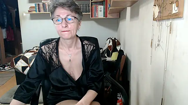 Snapshot of katemodel chatting on October 26, 2025, 6:52 am katemodel online show from October 26, 2025, 6:52 am