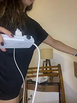 Snapshot of jessens145 chatting on February 1, 2026, 3:38 am jessens145 online show from February 1, 2026, 3:38 am