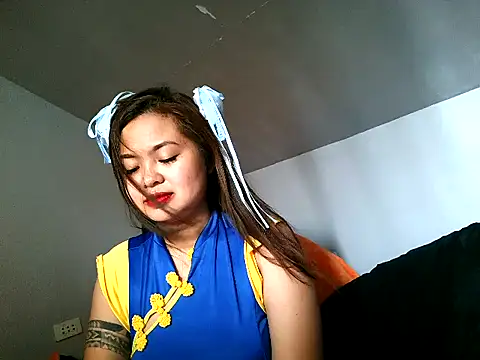 Chillntalkmami online show from May 12, 2026, 5:59 am