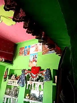 Riyakumari hot66 online show from April 24, 2026, 6:05 am