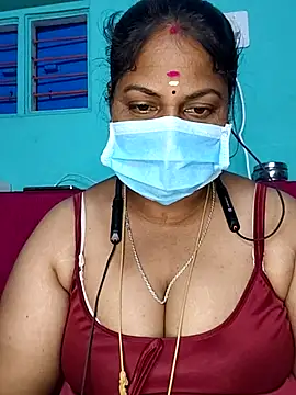 Snapshot of TamilSembaruthi143 chatting on July 3, 2026, 7:31 pm TamilSembaruthi143 online show from July 3, 2026, 7:31 pm