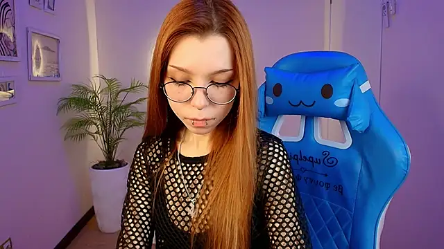 Snapshot of PinkAn8el chatting on March 11, 2026, 3:23 am PinkAn8el online show from March 11, 2026, 3:23 am