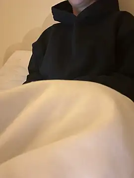 Sara0202 online show from March 16, 2026, 8:02 pm