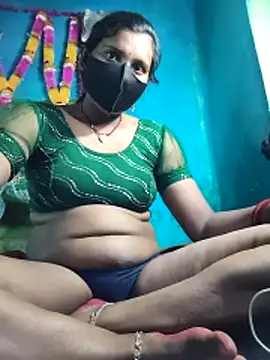 Snapshot of Chanchal_pande chatting on February 11, 2026, 3:33 am Chanchal pande online show from February 11, 2026, 3:33 am