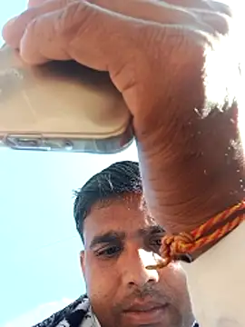 Snapshot of Binnu_pande chatting on February 25, 2026, 3:49 am Binnu pande online show from February 25, 2026, 3:49 am