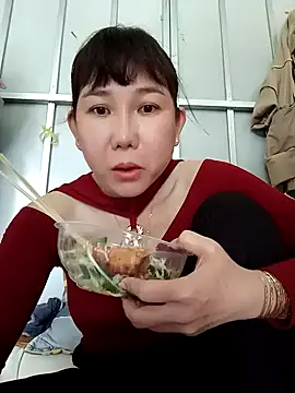 Ana-love2026 online show from April 24, 2026, 12:57 am