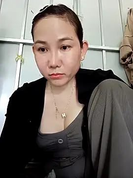 Ana-love2026 online show from April 25, 2026, 2:03 am