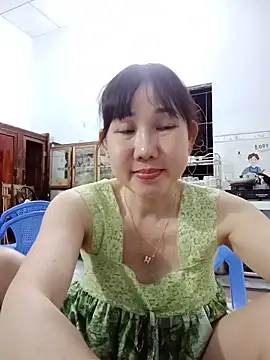 Snapshot of Ana-love2026 chatting on June 6, 2026, 2:22 pm Ana-love2026 online show from June 6, 2026, 2:22 pm