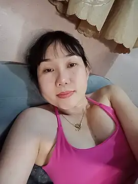 Snapshot of Ana-love2026 chatting on July 13, 2026, 2:42 pm Ana-love2026 online show from July 13, 2026, 2:42 pm