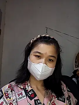 Daisy-lusia2026 online show from February 28, 2026, 2:51 pm