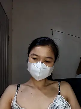 Daisy-lusia2026 online show from April 24, 2026, 11:07 pm
