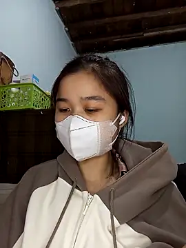 Daisy-lusia2026 online show from May 4, 2026, 2:13 pm