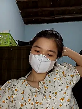 Daisy-lusia2026 online show from May 8, 2026, 1:22 am