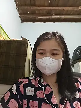 Daisy-lusia2026 online show from May 15, 2026, 2:24 pm