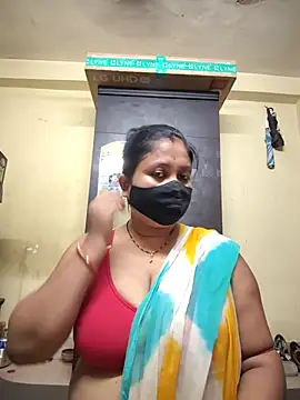 Curvy Trisha online show from June 4, 2026, 3:29 pm