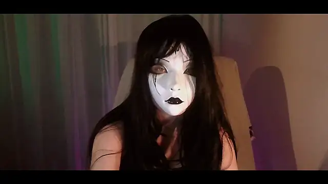 NoirLiliyaa online show from February 6, 2026, 7:17 pm