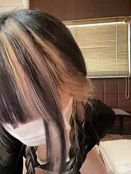 uni nvqnl2 online show from March 16, 2026, 5:44 am