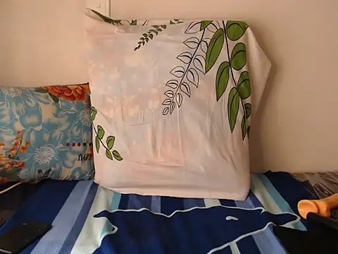 Snapshot of AmaraBlue03 chatting on February 20, 2026, 7:10 am AmaraBlue03 online show from February 20, 2026, 7:10 am