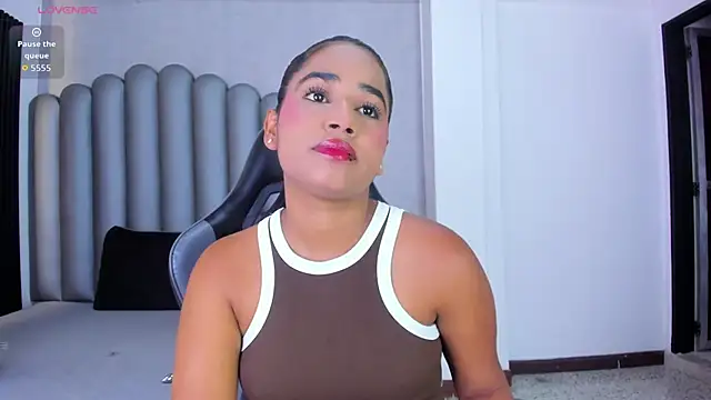 Shirleytaylor- online show from May 8, 2026, 11:37 am