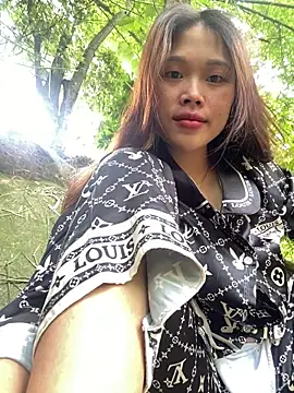 Emxinhka1 online show from May 7, 2026, 5:13 am