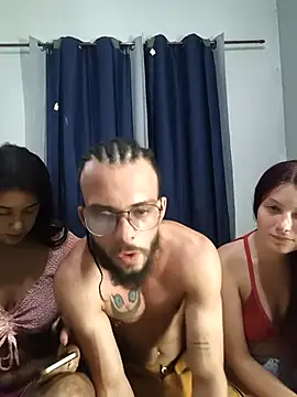 jonyboypriv online show from April 22, 2026, 3:31 am