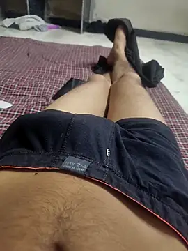 Snapshot of indianbull001 chatting on February 20, 2026, 11:38 pm indianbull001 online show from February 20, 2026, 11:38 pm