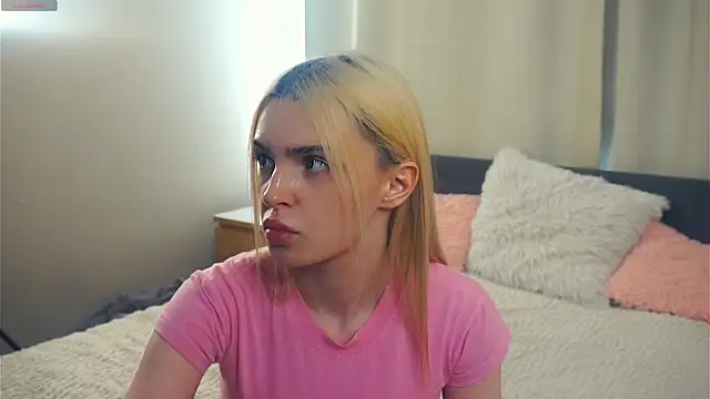 PatricePerlow online show from February 15, 2026, 7:51 am