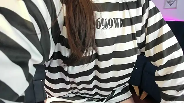 agata volkov online show from February 2, 2026, 7:56 pm