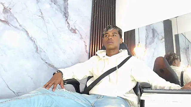 TonnyMarck online show from March 22, 2026, 2:59 am