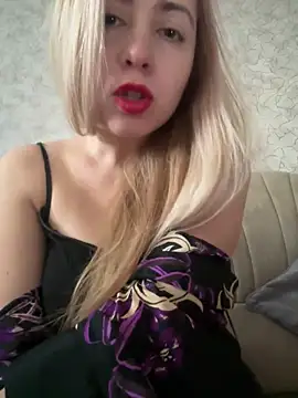 NikkiMis online show from February 17, 2026, 8:22 am