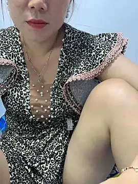 Snapshot of Baby-lovely69 chatting on March 4, 2026, 2:28 am Baby-lovely69 online show from March 4, 2026, 2:28 am