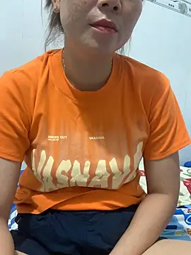 Snapshot of Baby-lovely69 chatting on March 19, 2026, 5:44 am Baby-lovely69 online show from March 19, 2026, 5:44 am