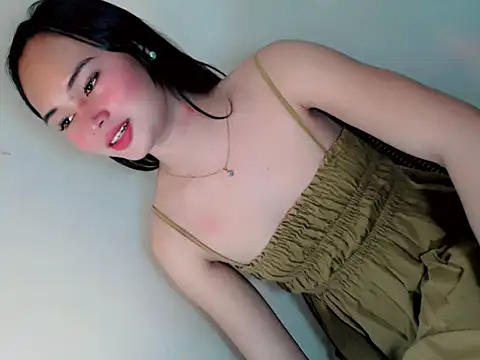 Sinfulrose  online show from May 12, 2026, 2:03 pm