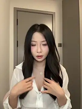 Snapshot of liubaobao666 chatting on May 10, 2026, 12:32 pm liubaobao666 online show from May 10, 2026, 12:32 pm