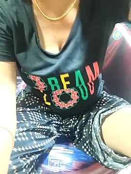 call me mouni099 online show from February 2, 2026, 5:33 pm